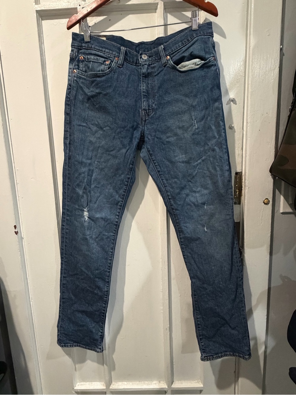 Classic Men's Dark Blue Denim Jeans